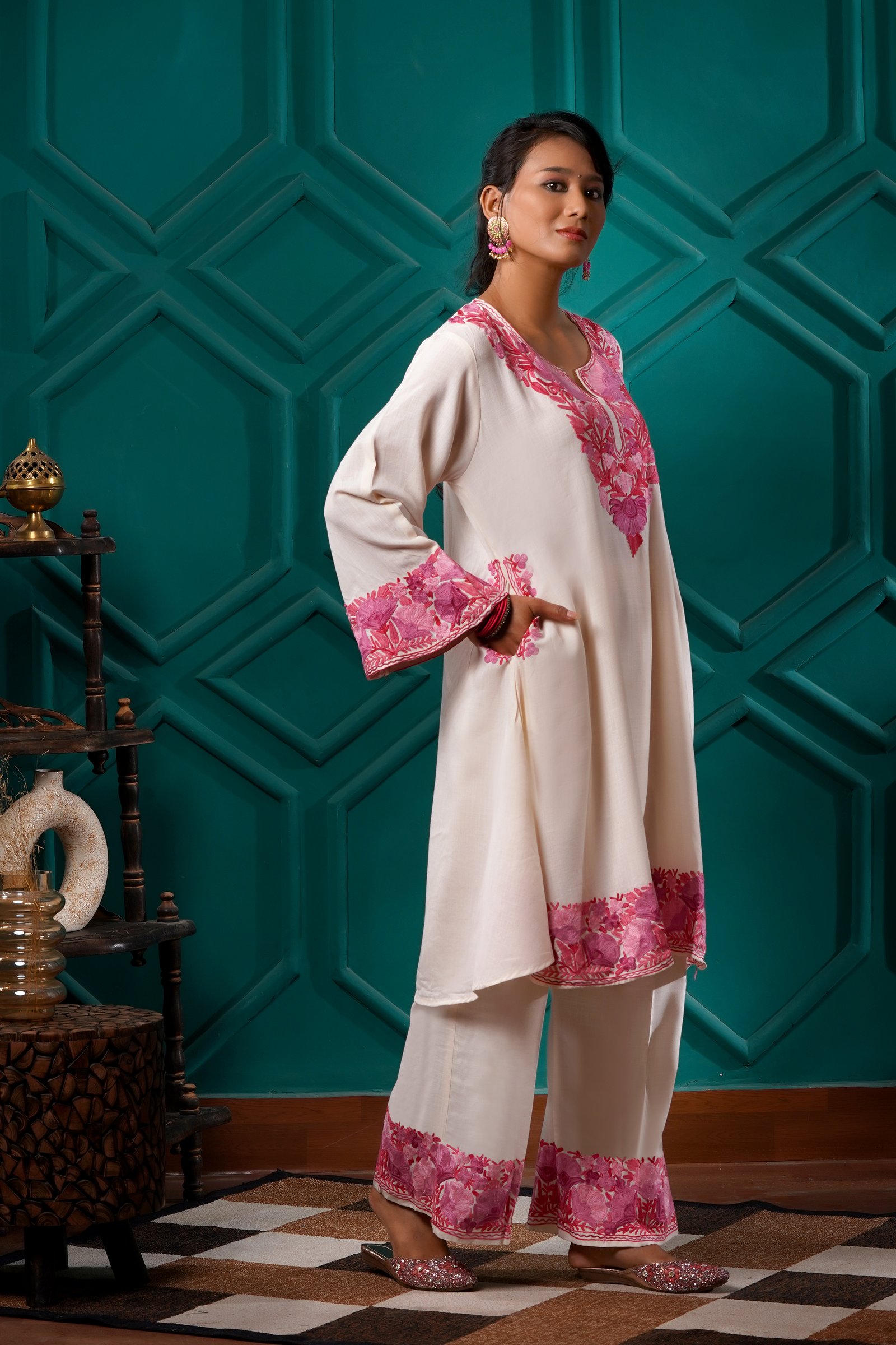 Kashmiri Bouquet Malai Cotton Tunic & Pant Set - Image 4